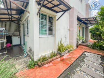 *****ทาวน์เฮ้าส์มือสองย่านกรุงเทพฯ ม.เดอะปาร์คแอท แฟชั่น รามอินทรา เนื้อที่กว้างขวาง 27.4 ตร.ว. ฟังก์ชัน 2 ห้องนอน 3 ห้องน้ำ แถมฟรี! 2 เครื่องปรับอากาศ 2 เครื่องทำน้ำอุ่น บนทำเลเชื่อมต่อถ.รามอินทรา ใกล้ทางด่วน "ทางด่วนรามอินทรา-อาจณรงค์" ในราคาสุดคุ้ม!